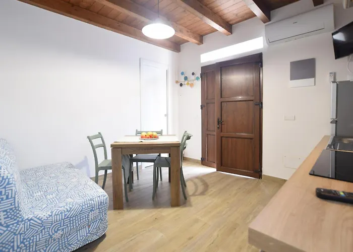 Pet Friendly Lejlighed Santo Stefano di Magra